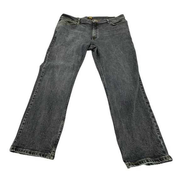 Lee Men’s Straight Regular Fit 42X30 Medium Wash Blue Denim Jeans Lot Of 2 - Picture 2 of 16